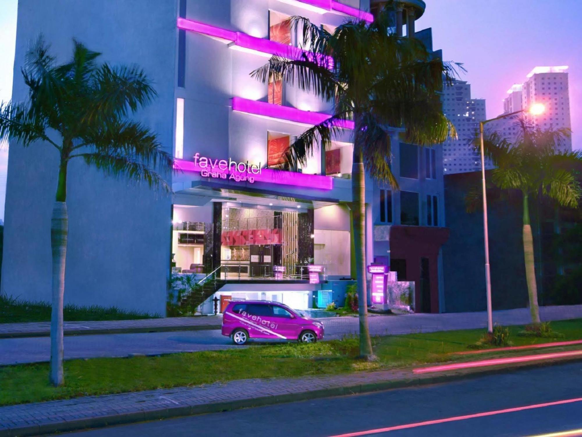 Favehotel Graha Agung Surabaya Exterior foto