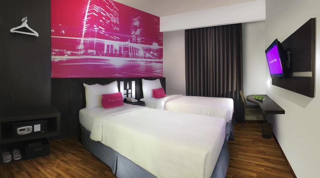Favehotel Graha Agung Surabaya Exterior foto
